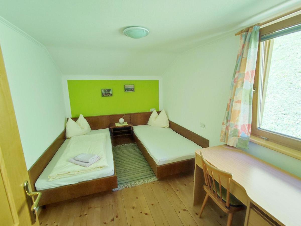 Pretty Holiday Home In Mayerhofen With Balcony Mayrhofen Luaran gambar